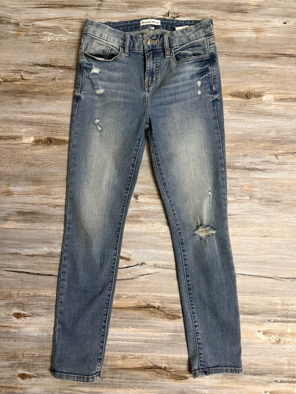 Studio Blue Skinny Crop Jeans Women’s 26 Blue Stretch Mid Rise Distressed